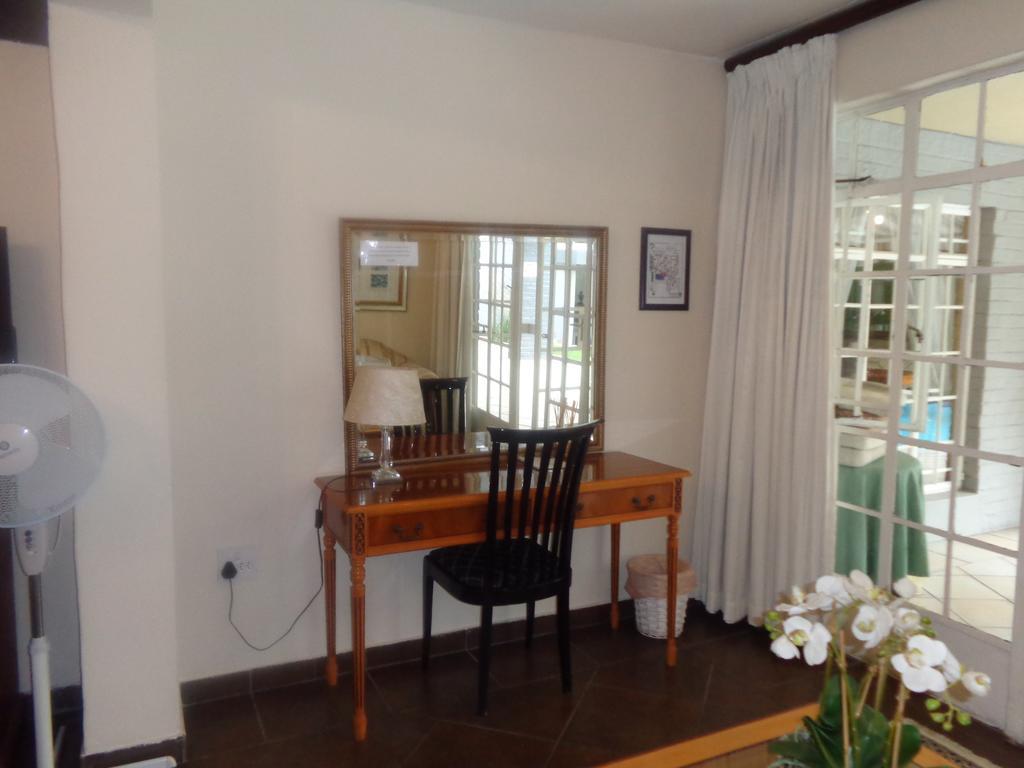 Thatchfoord Lodge Johannesburg Eksteriør billede